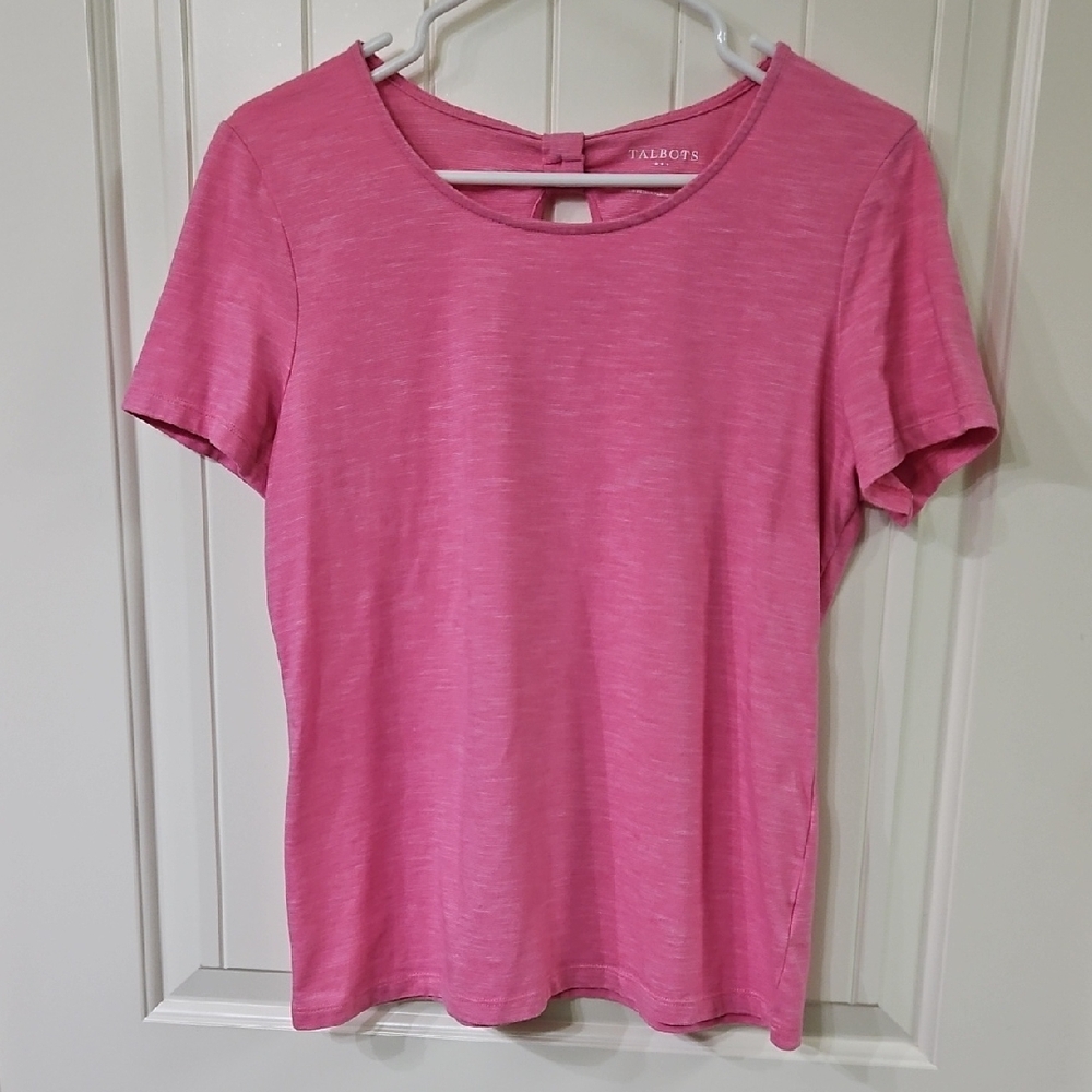 Talbots Minimalist Pink Short Sleeve Tee Keyhole And Loop Back Medium EUC